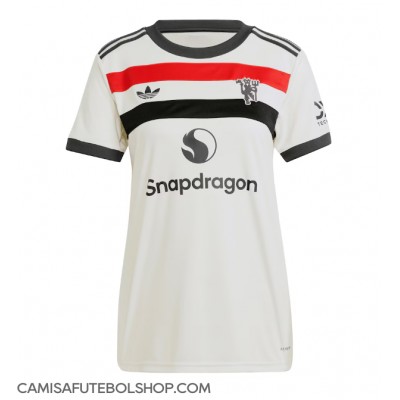 Camisa de time de futebol Manchester United Harry Maguire #5 Replicas 3º Equipamento Feminina 2024-25 Manga Curta Camisa de time de futebol Manchester United Harry Maguire #5 Replicas 3º Equipamento Feminina 2024-25 Manga Curta